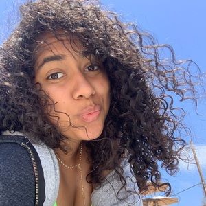 Meet your Posher, Lexxie